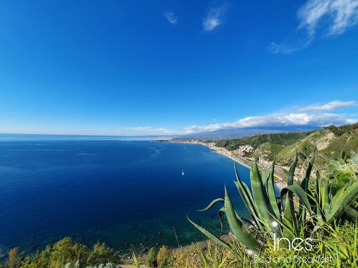 Ines Bed And Breakfast Giardini Naxos Exterior foto